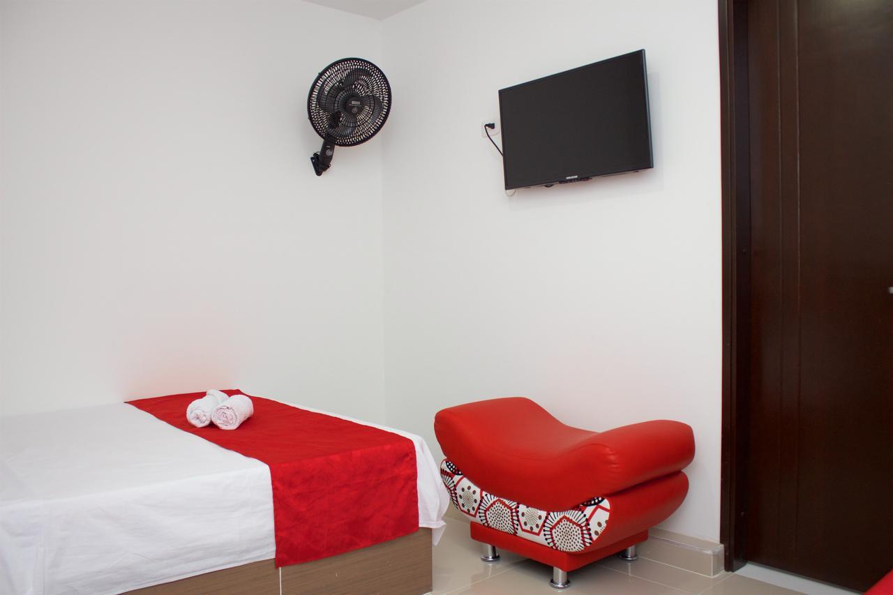 Hotel Casa Molano Ibagué エクステリア 写真
